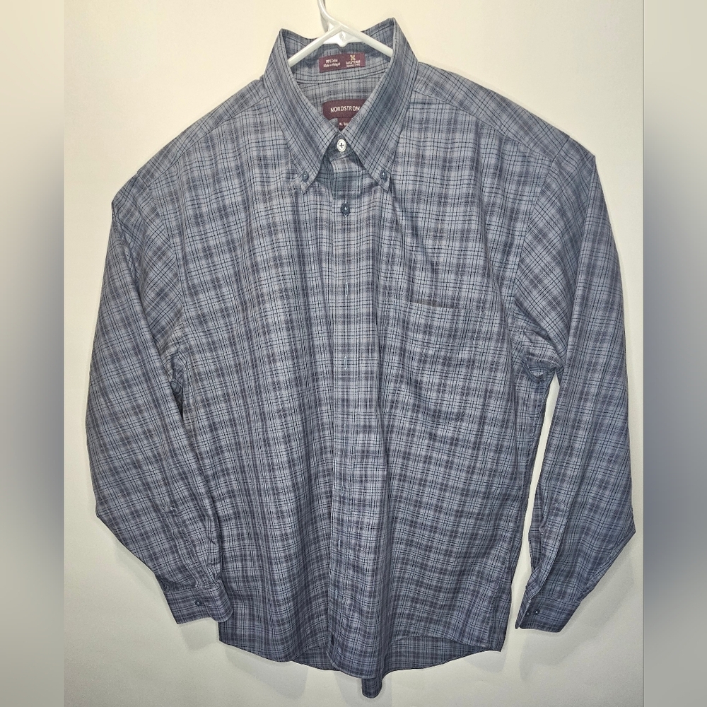Nordstrom Dress Button Shirt Mens XL Tall - 100% Cotton - SmartCare Wrinkle Free